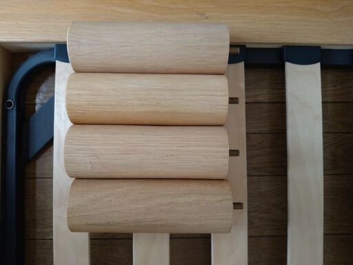 セミダブル　無印良品　足付き