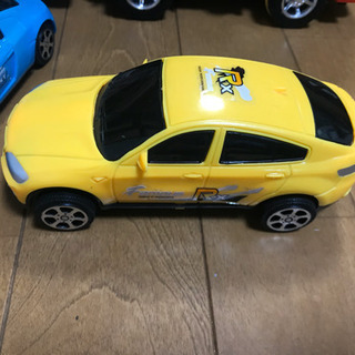 クルマのおもちゃ　トレーラー