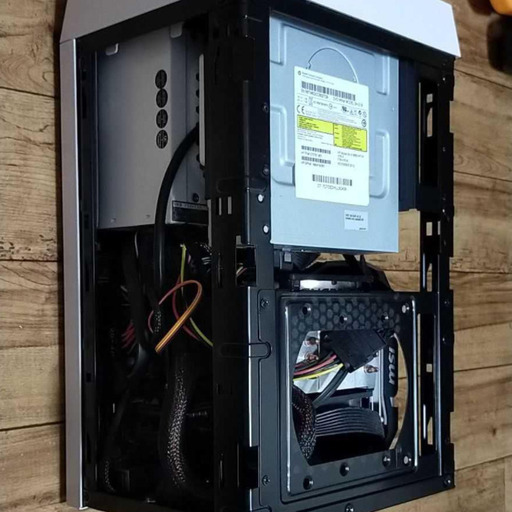 自作PC core i7 4770K＋グラボRX460