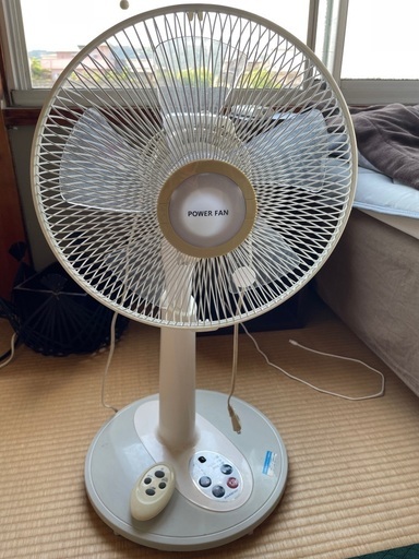 リモコン付き扇風機