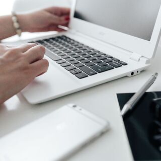 SL  経験が生かせて、高収入！　WEB広告企画できる方大募集！