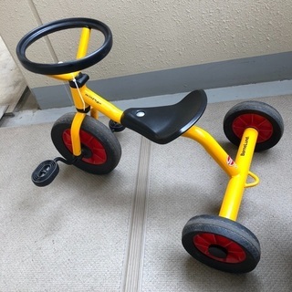 ボーネルンド　ウィンザー社製　三輪車