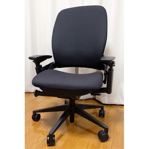 2021年製美品 Steelcase スチールケース Leap リープチェア ブラック