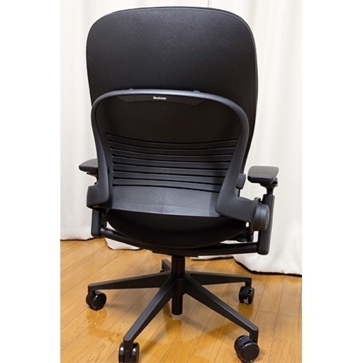 2021年製美品 Steelcase スチールケース Leap リープチェア ブラック