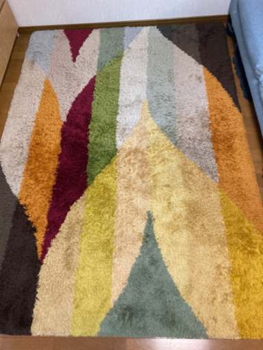 美品/ラグマット140×200cm