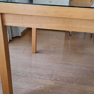 【無料♪指定の日時に引取りに来ていただける方のみ】MUJI　木製ダイニングテーブルの画像