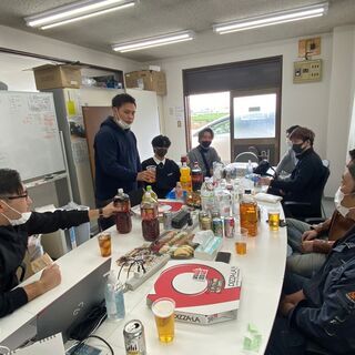 色んな意味で楽な仕事です！高月給＆週払い可！★学歴・経験不問★18歳以上～の画像