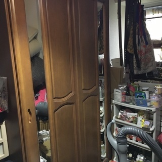 洋服タンス、差し上げます