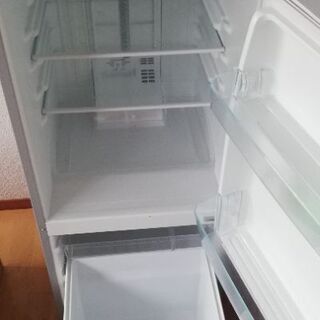 Panasonic　ノンフロン冷凍冷蔵庫　NR-B149W-Sの画像