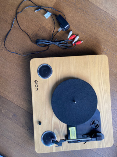 レコードプレーヤー　アンプ内蔵　ION
