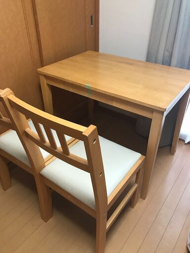 ダイニングテーブル＋椅子2ケ