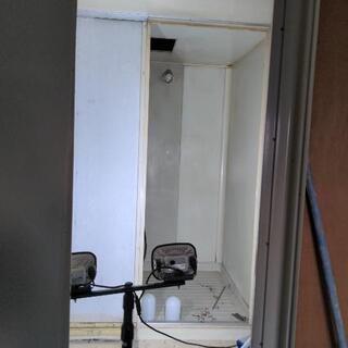 【終了】銅板と亜鉛板の金属板の中におそらく石膏ボードが入った昔のユニットの壁あげます　春日井市の画像