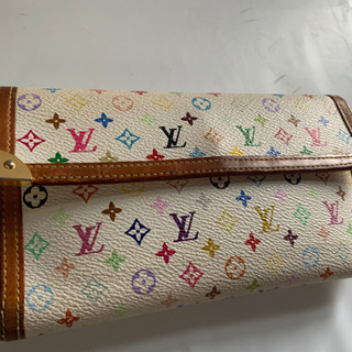 LOUIS VUITTON  白　長財布