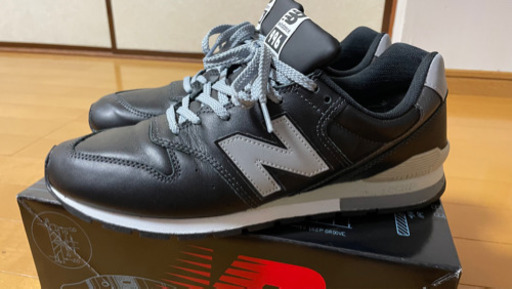 NEW BALANCE レザースニーカー