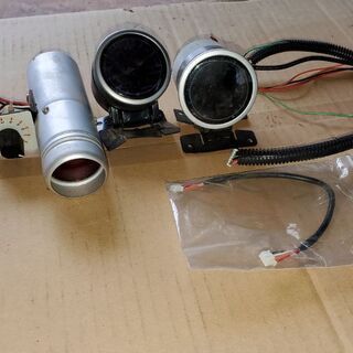 オートゲージシフトランプ、タコメーター、電圧メーターの画像