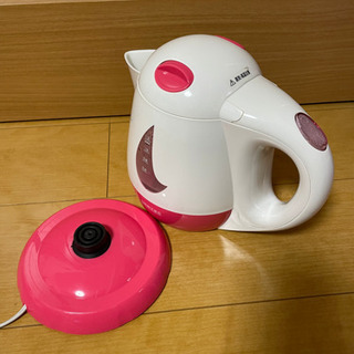 電気ポットの画像