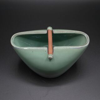 【中古】陶器の蚊取り線香入れの画像