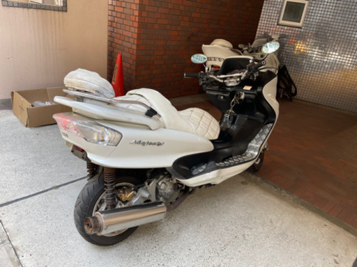 【YAMAHAマジェスティーc】SG03J 絶好調　ホワイトカスタムマジェスティ