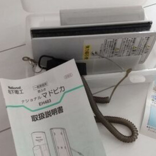 ナショナル マドピカ ガラス掃除機です