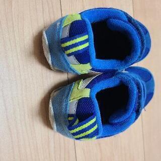 アシックス サイズ16の画像