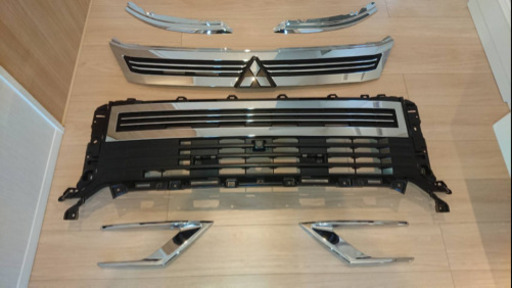 デリカアーバンギアほぼ新品