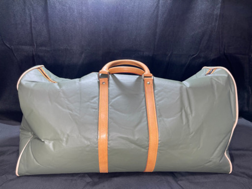 ボストンバッグ　ハンティングワールド(Hunting World)