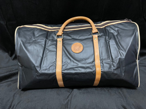 ボストンバッグ　Hunting World: ハンティングワールド　着払いで宜しければ、発送も致します。 送料込みも、相談に乗ります。