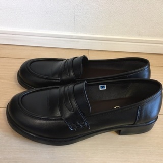 「Belle and Sofa 」 靴ずれから解放 柔らかコインローファー 学生靴 キッズ 卒業式 女の子 通学 通勤 靴 軽量 A6407 カラー:ブラック / サイズ :「幅狭」24.0cmの画像