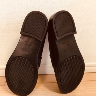 「Belle and Sofa 」 靴ずれから解放 柔らかコインローファー 学生靴 キッズ 卒業式 女の子 通学 通勤 靴 軽量 A6407 カラー:ブラック / サイズ :「幅狭」24.0cmの画像