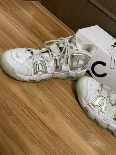 靴/バッグ NIKE WMNS AIR MORE UPTEMPO white/chrome