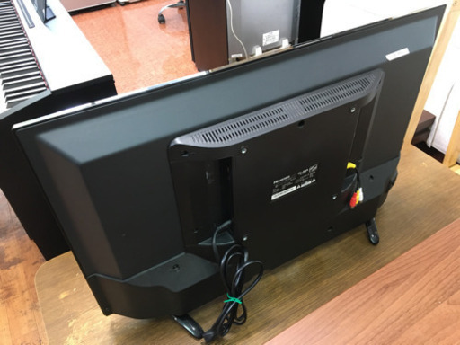 液晶テレビ　2017年製　32インチ
