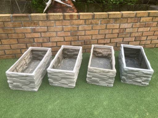 大型プランター　４個