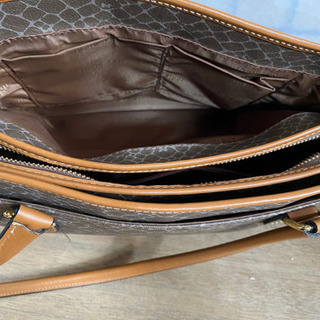 NINARICCI　ニナリッチ　キリン　ジラフ　ハンドバッグ　レザー　バッグの画像