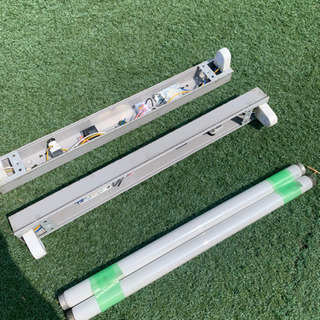 蛍光灯付き器具