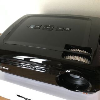 ジャンク品！液晶プロジェクター（LED光源）・一応投影はします！