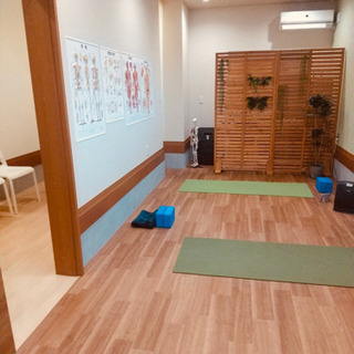 10/9(土)ビギナー歓迎！足ヨガ/中村区/駐車場あり●少人数制の新しいヨガサロンの画像
