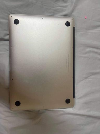 【美品】MacBook Air（13-inch, Early 2015）8GB SSD 128GB