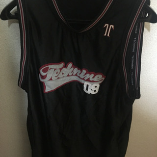 私服でも着れるタンクトップ🏀