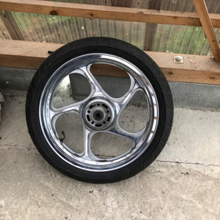ゼファー1100ホイール