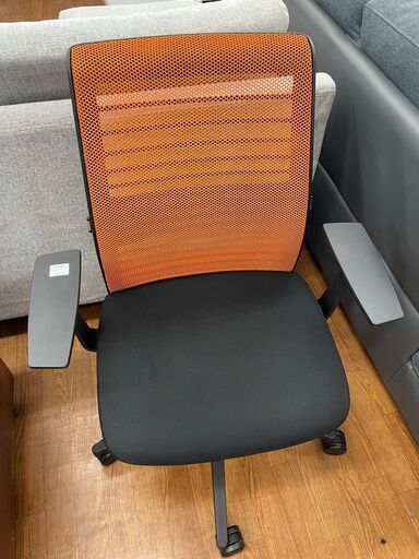 Steelcase ワークチェア　think 　各4台
