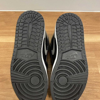 ナイキ エアジョーダン1 レトロ ハイ OG "シャドー "(2018)の画像