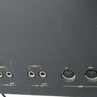 電子ピアノCOLUMBIA EP-320の画像
