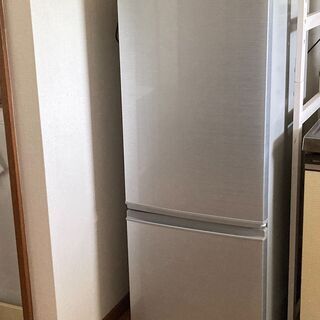 【美品】SHARP 冷蔵庫　SJ-D17F