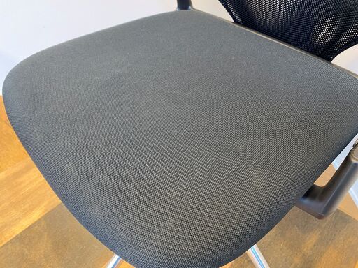 vitra ヴィトラ ワークチェア 黒 椅子 キャスター付き 中古品