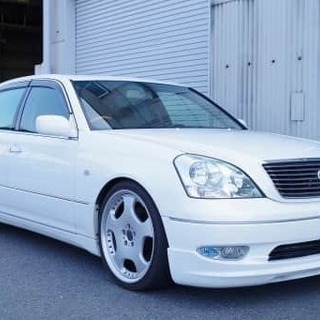 サンルーフ付きのセルシオが入庫しました🚙✨早い者勝ちです！の画像