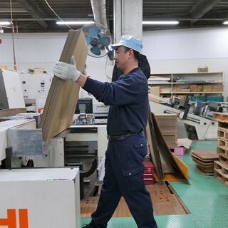 【外国人スタッフ躍中！】製造技術スタッフ㏌大阪 / 【Foreign staffs are active】Manufacturing Engineering Staff　㏌Osakaの画像