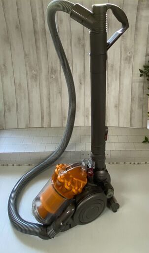 (売約済み)dyson ダイソン 電気掃除機 サイクロン掃除機 DC26 イエロー系