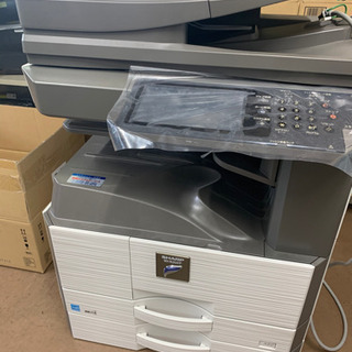 中古　業務用カラー複合機
