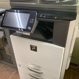 中古　業務用カラー複合機の画像