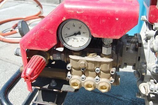 makita 高圧洗浄機 EHW152 清水専用 3.6L 14L/min エンジン式 ガソリン 14.7MPa マキタ 放水・エンジン起動確認済み 札幌市 清田区 平岡